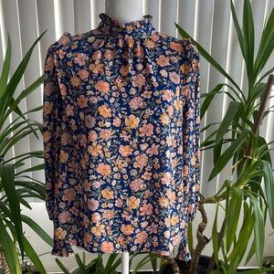 NWT Levi’s floral top size medium